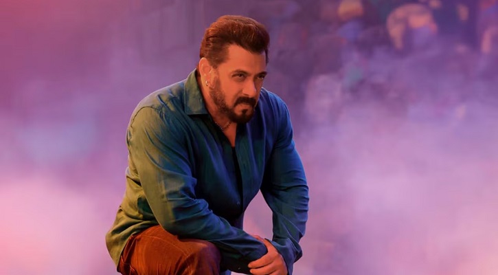সালমানের সিনেমা বয়কটের ডাক, বিতর্কে কমলো শো!